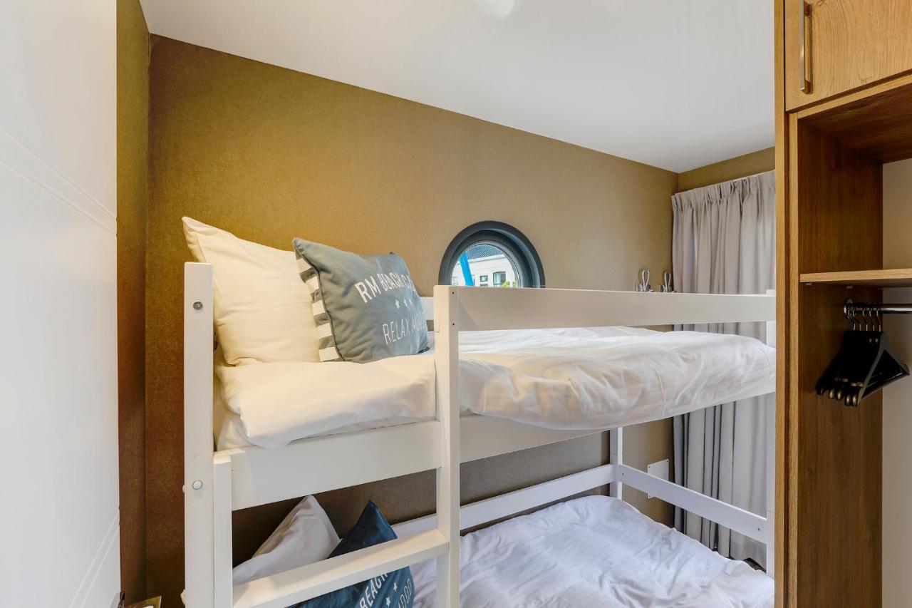 Luxe Houseboat Skoft Hotel เกรา ภายนอก รูปภาพ